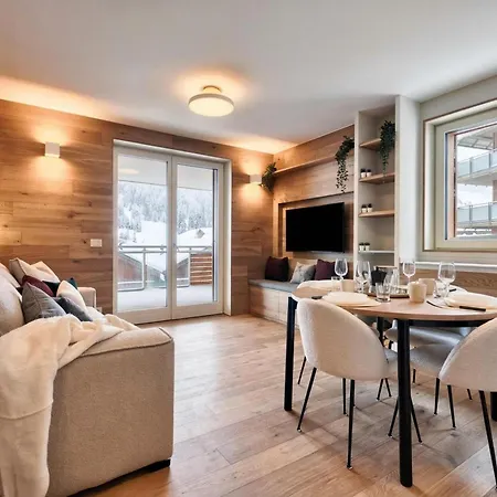Casa Del Colle D2 Terrace & Garage - Happy Apartment *